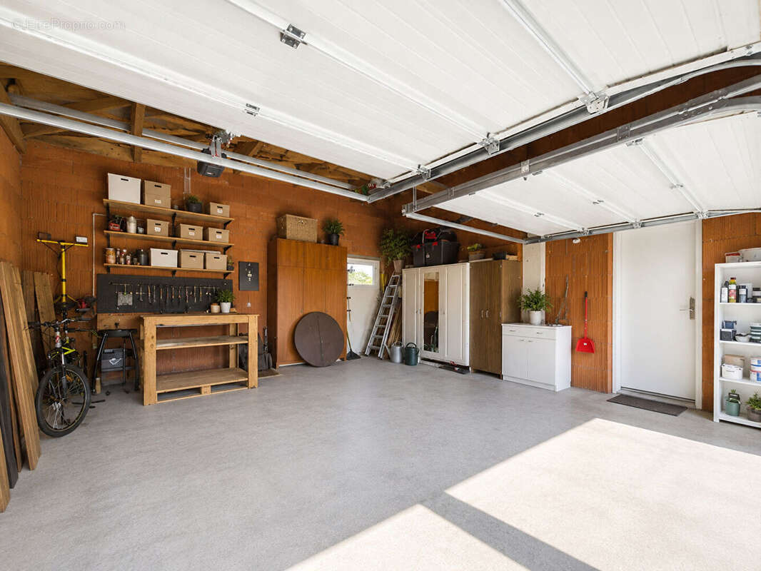 Maison contemporaine de plain pied -156 m² - terrain 1040 m² - la roche sur yon - photo 14