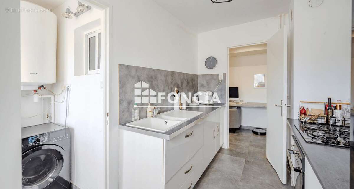 Appartement à HYERES