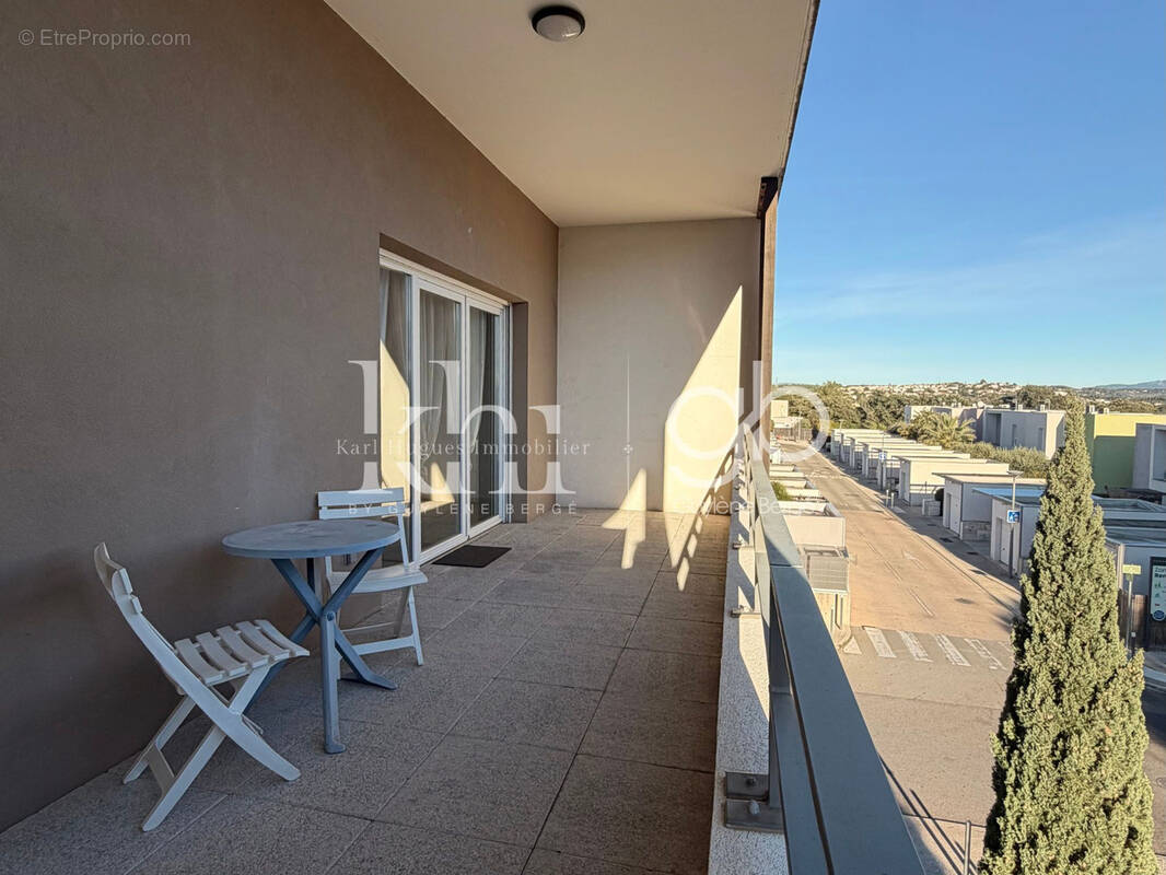 Appartement à JUVIGNAC