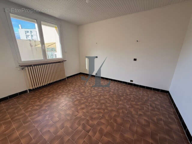 Maison à PORTES-LES-VALENCE