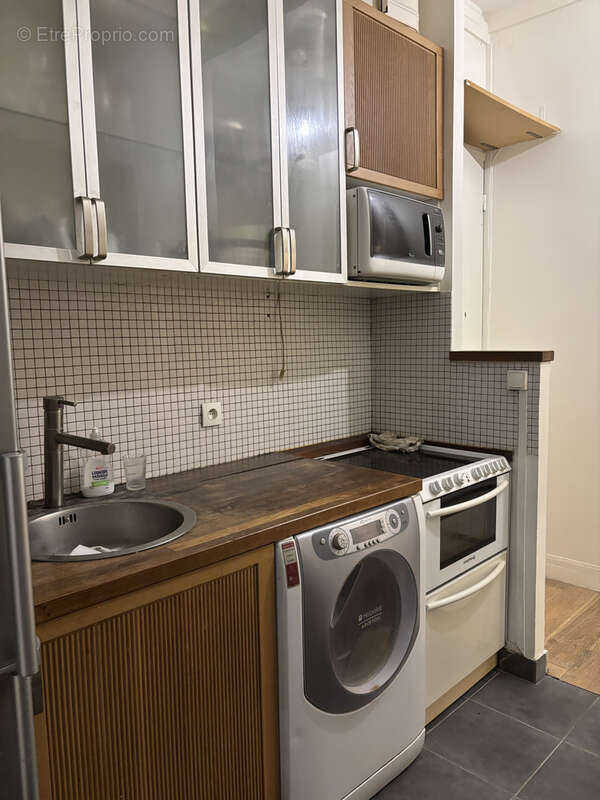 Commerce à PARIS-18E