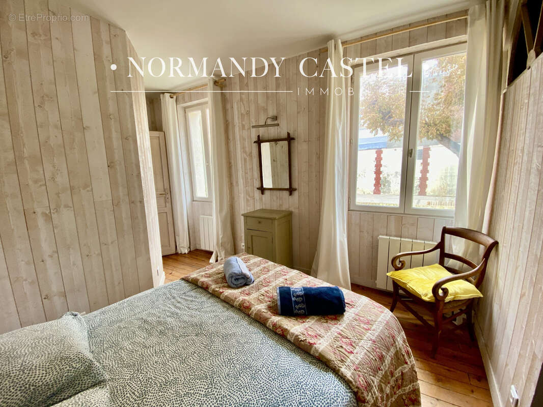 Maison à TROUVILLE-SUR-MER