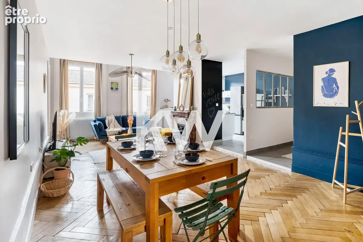 Appartement à SAINT-ETIENNE