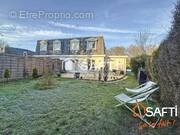 Photo 1 - Maison à LESIGNY