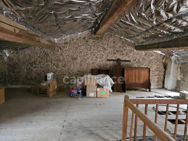 Maison à vendre 5 pièces VERZEILLE (11) - photo 18