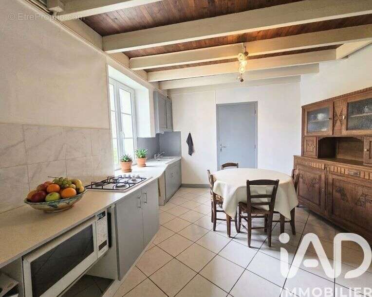 Photo 5 - Maison à MORTAGNE-SUR-GIRONDE