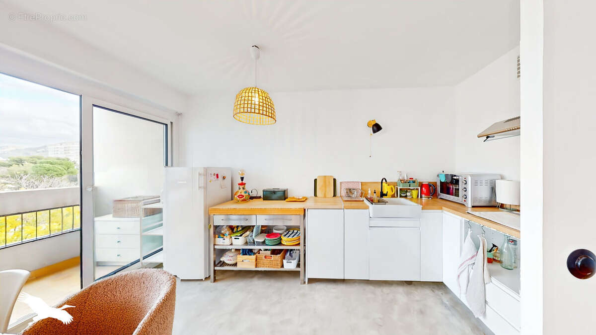 Appartement à MARSEILLE-9E