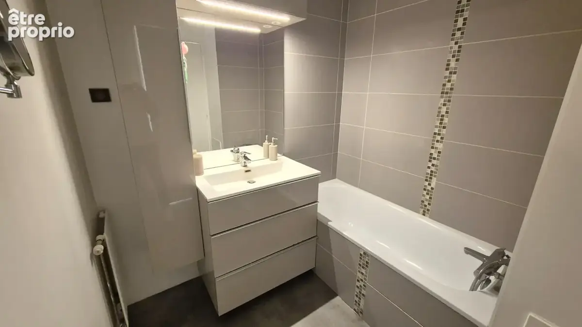Appartement Eybens 4 pièce(s) 88.6 m2 - photo 16