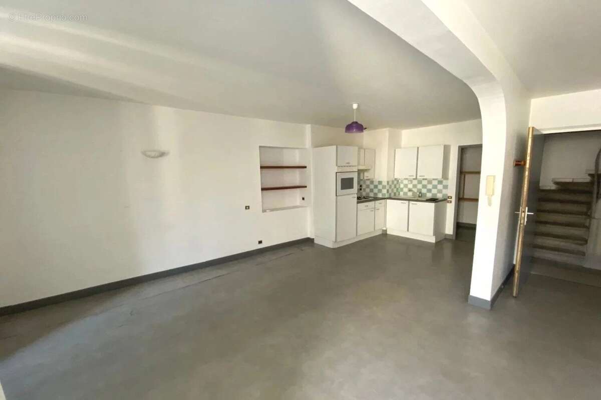 Appartement à CHATEAUNEUF-DU-RHONE