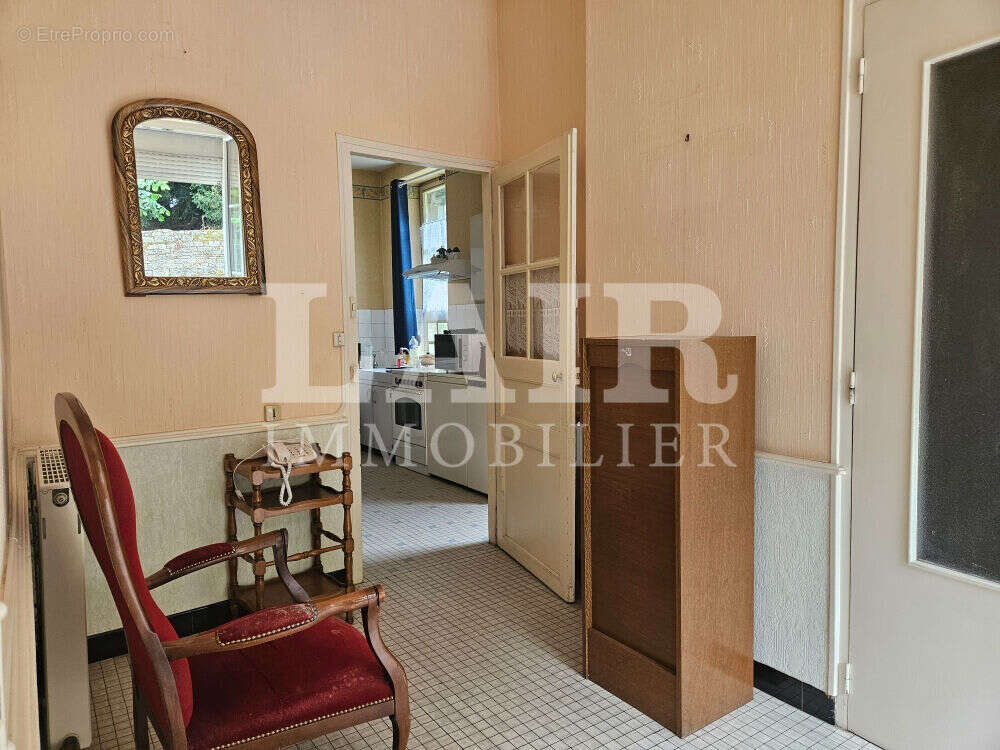 Maison à VILLAINES-LA-JUHEL