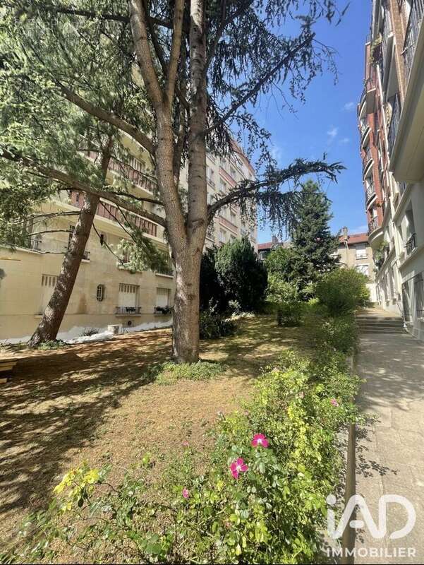 Photo 2 - Appartement à PARIS-20E