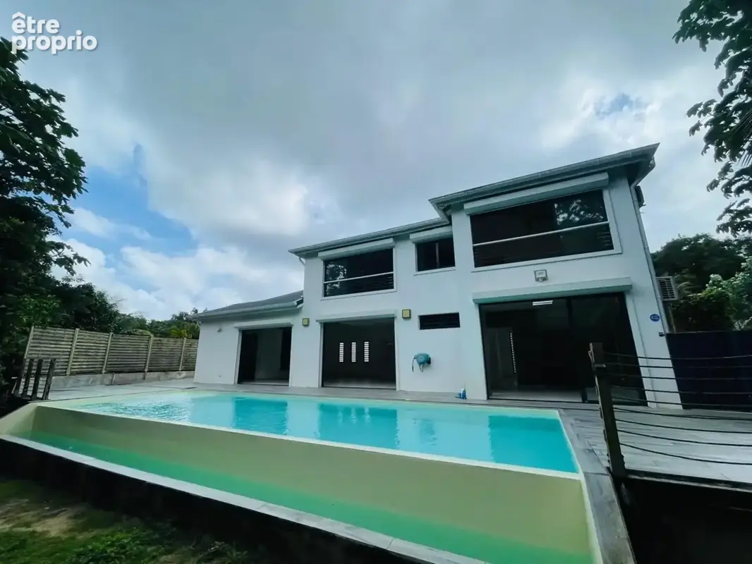Rare villa de standing avec piscine vue degagee 1451 m2 de terrain - photo 3