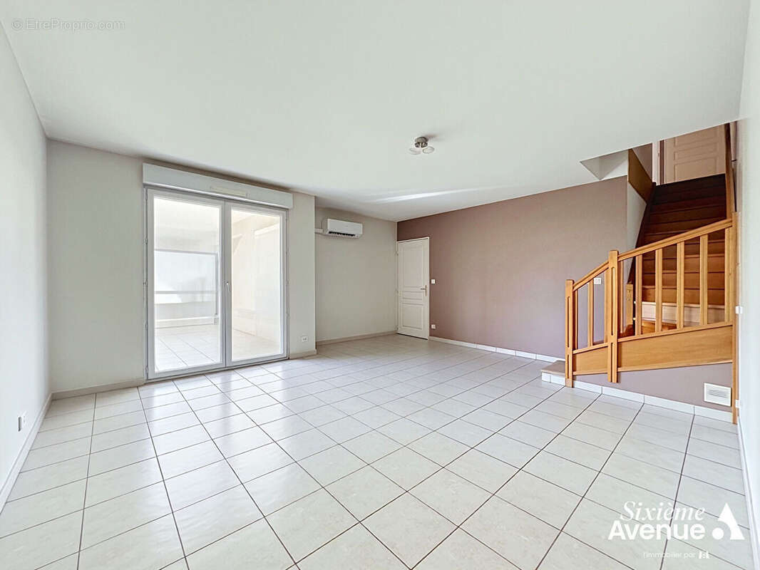 Appartement à VENISSIEUX