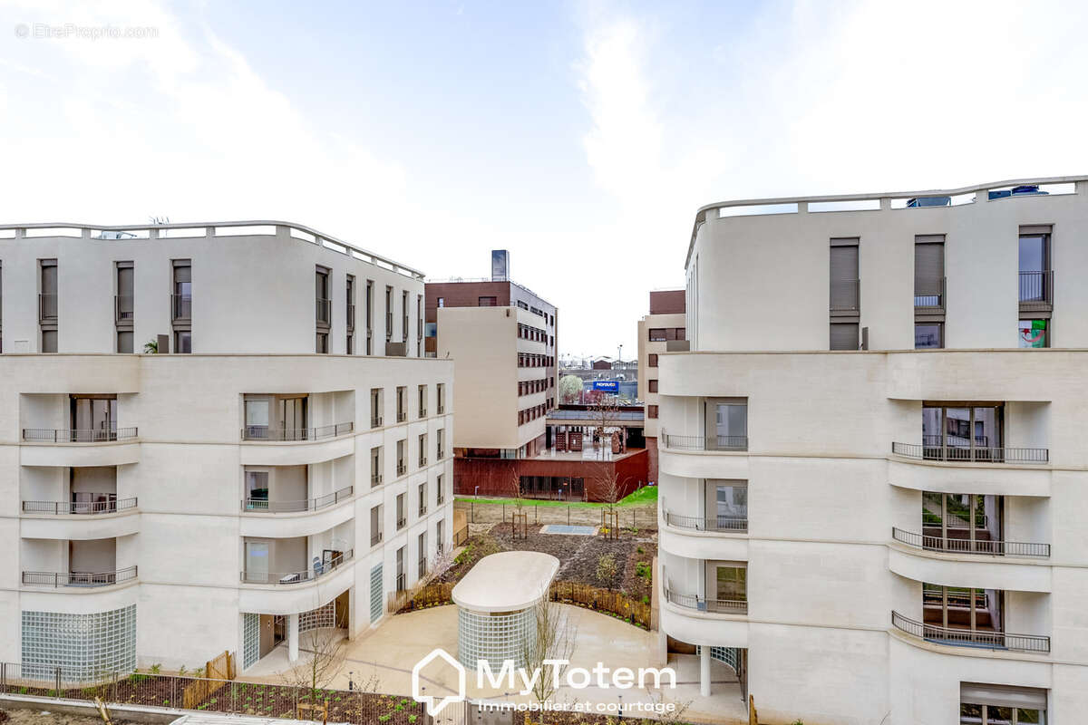 Appartement à THIAIS