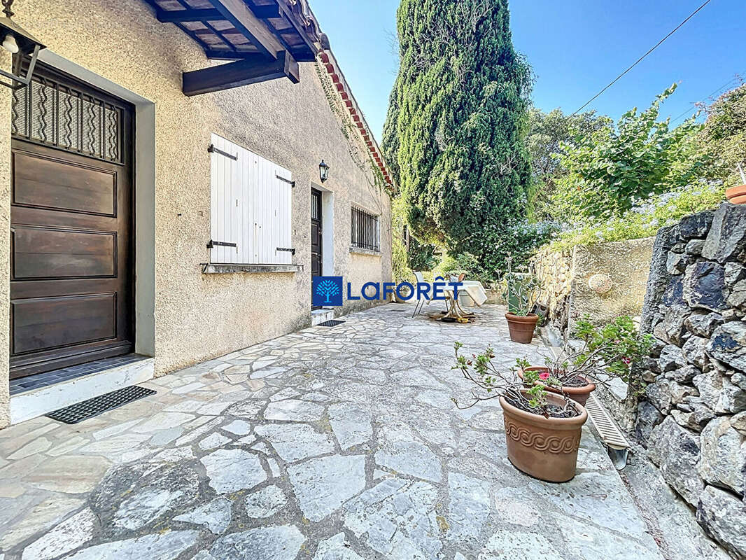 Maison à CARQUEIRANNE