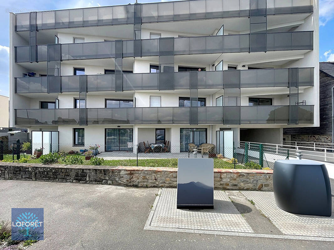 Appartement à LIFFRE