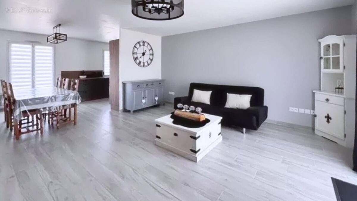 Photo 1 - Maison à EZY-SUR-EURE