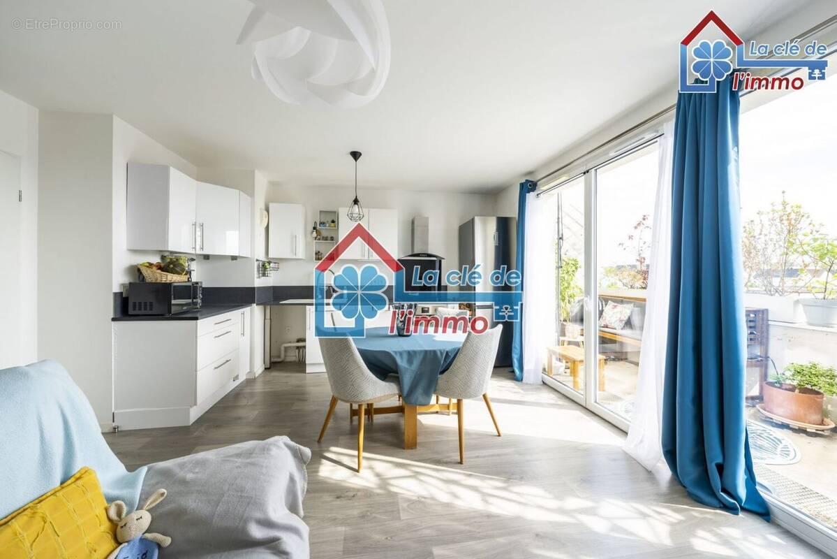 Appartement à MOISSY-CRAMAYEL