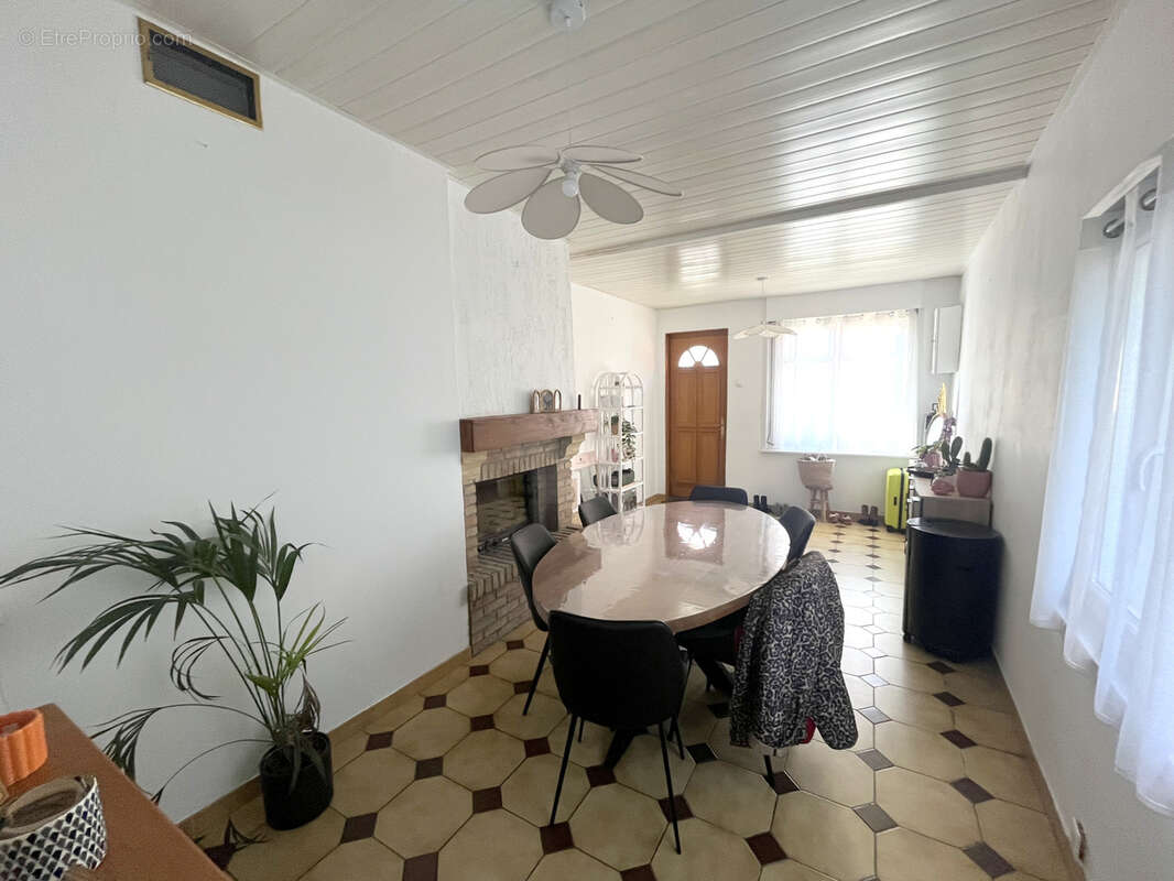 Maison à ESQUELBECQ