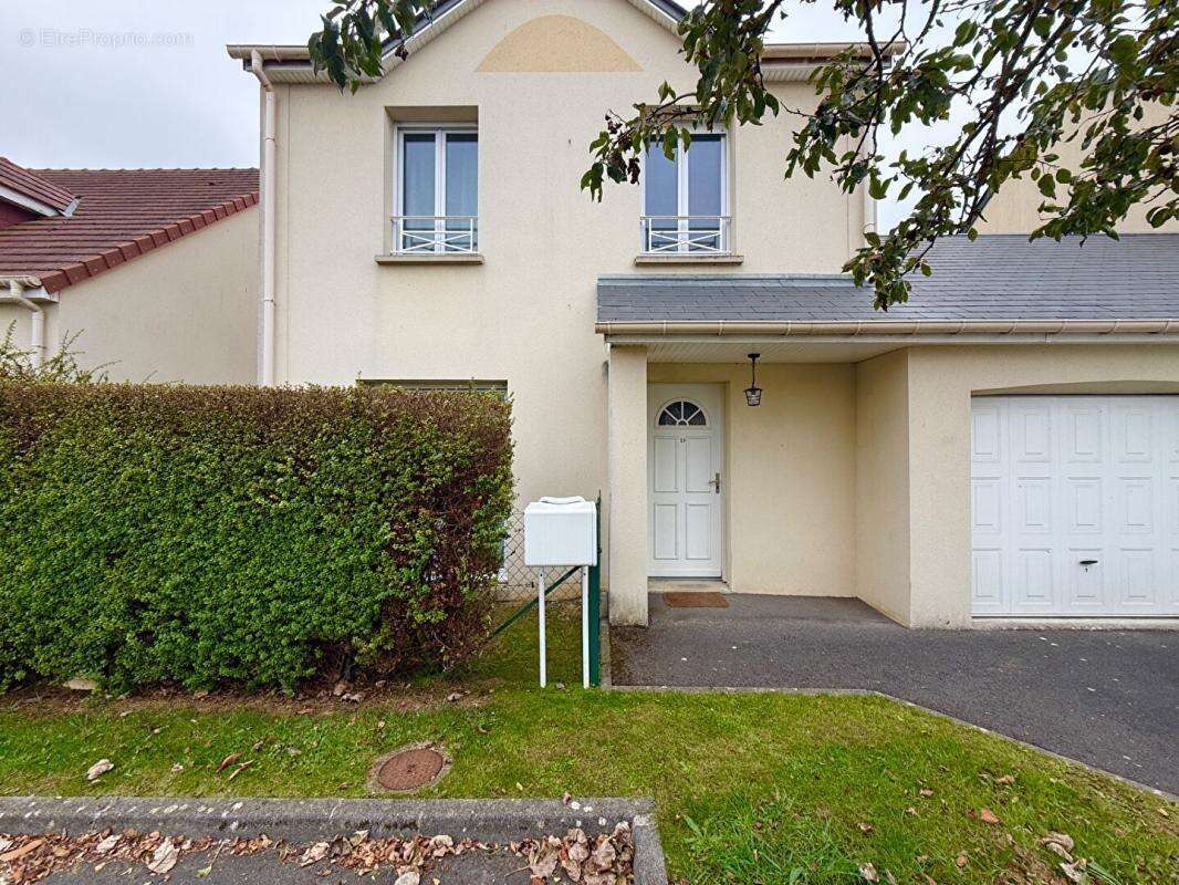 Maison à OUISTREHAM