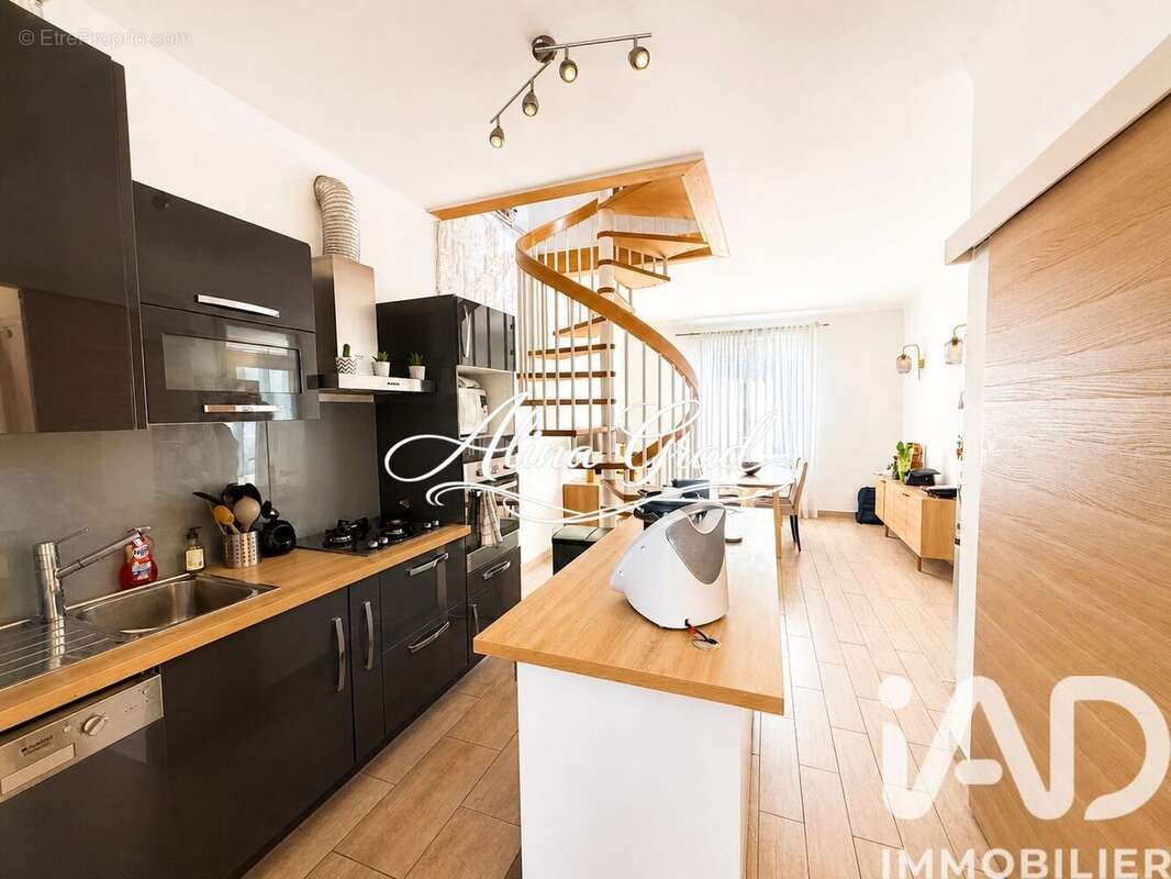 Photo 4 - Maison à MONTIGNY-LES-CORMEILLES