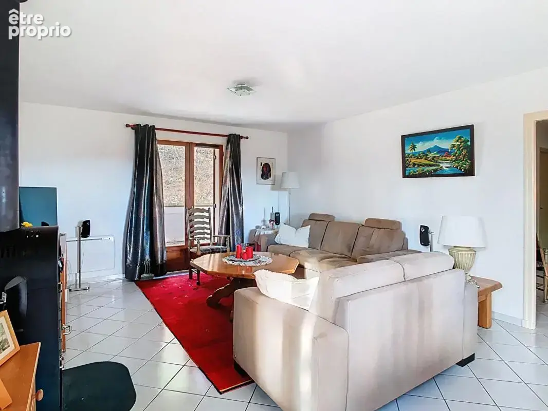 Maison de plain-pied avec piscine et garage - photo 6