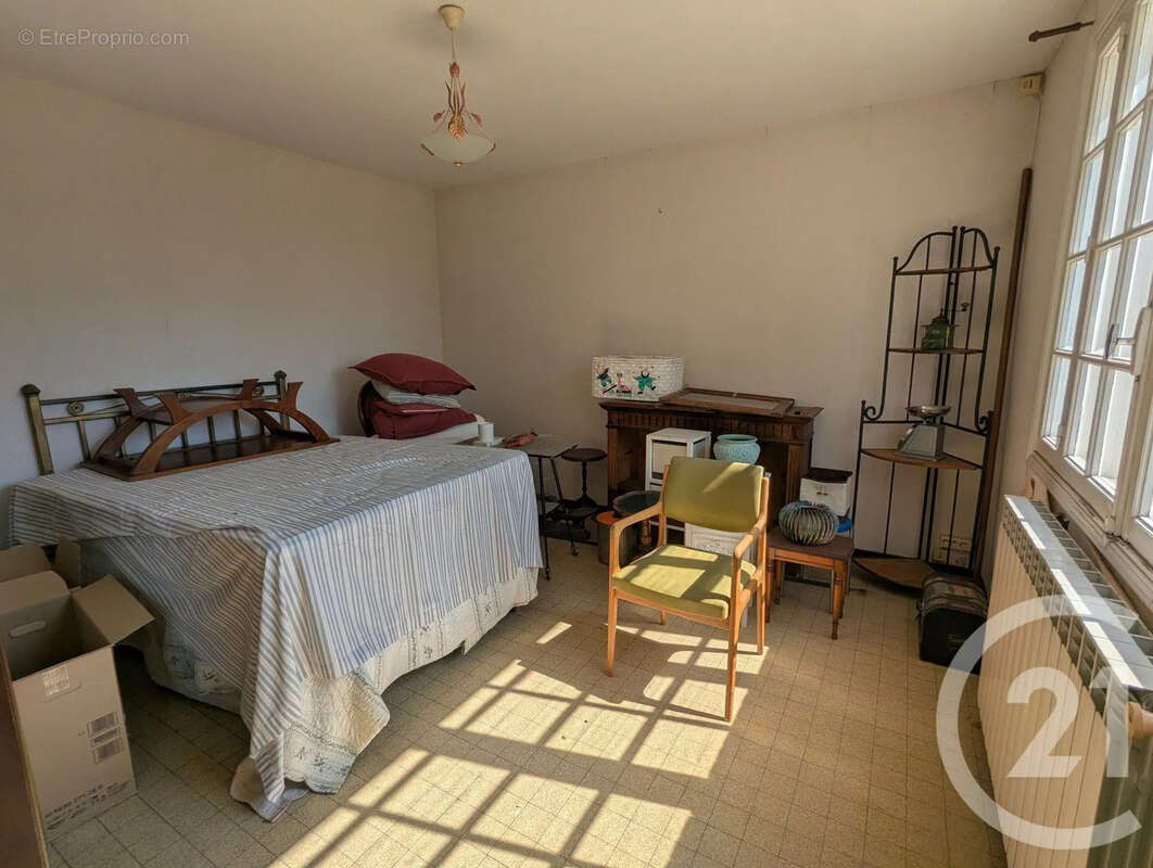 Maison 157 m² à Gaillac  - photo 8