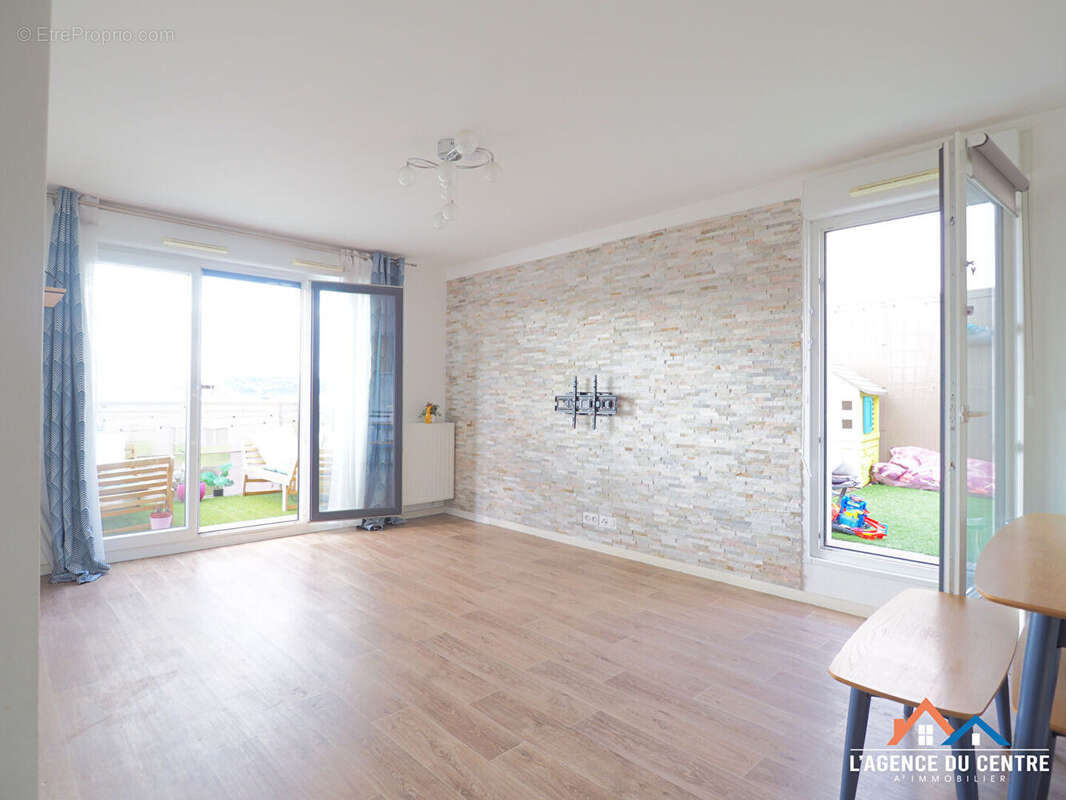 Appartement à CARRIERES-SOUS-POISSY