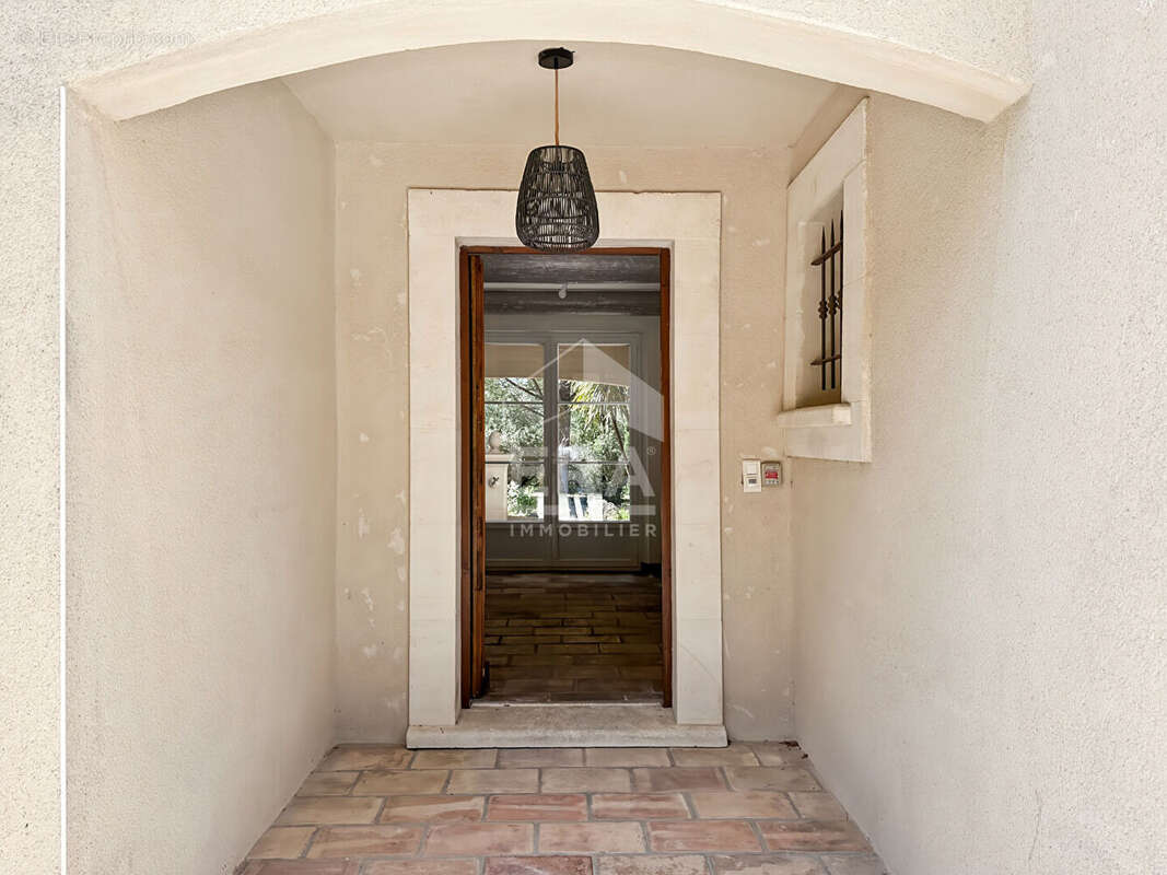 Maison à MAUSSANE-LES-ALPILLES