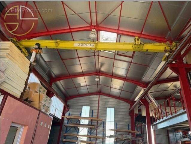 Commerce à BEAUZELLE