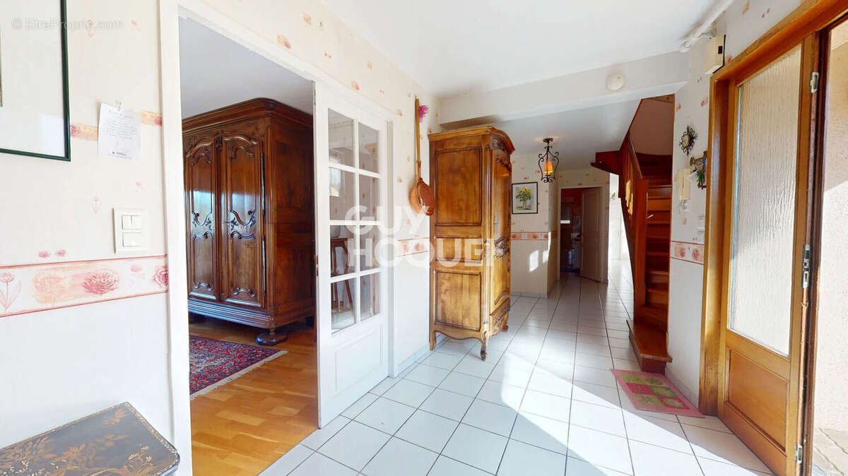 Maison Vesoul 7 pièces - photo 5