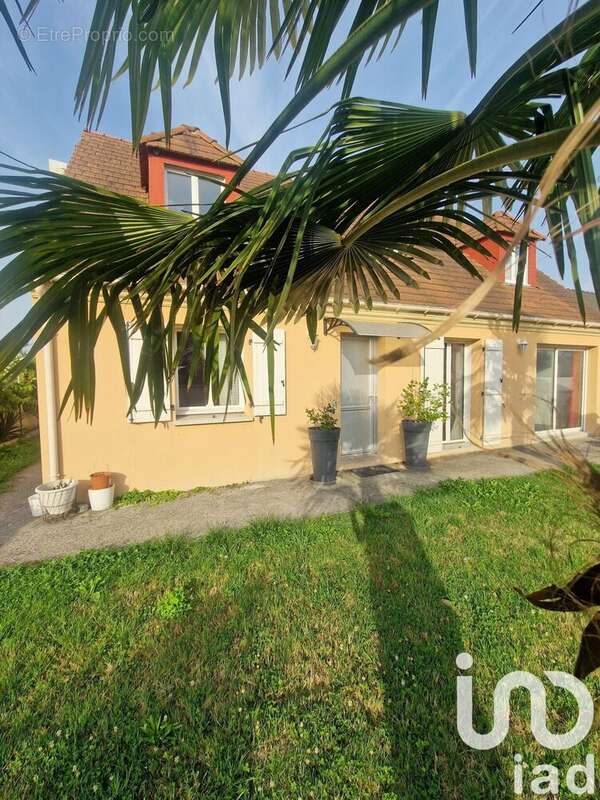 Photo 8 - Maison à LA GENEVRAYE