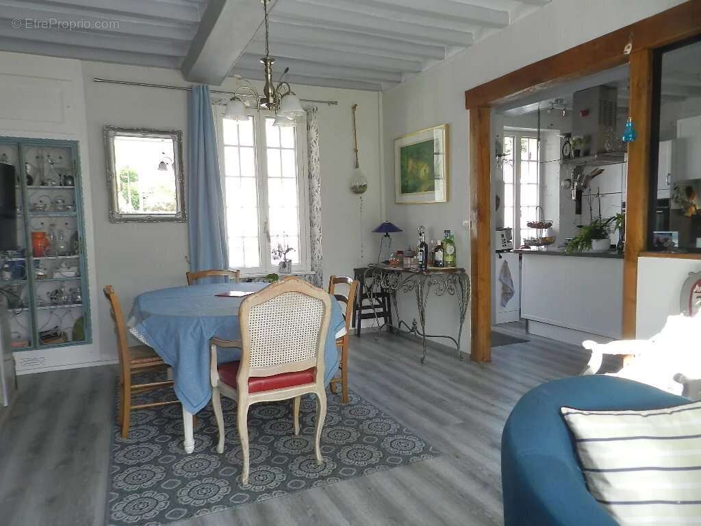 Centre ville, maison entierement restauree avec garage, jardin et jacuzzi. - photo 5