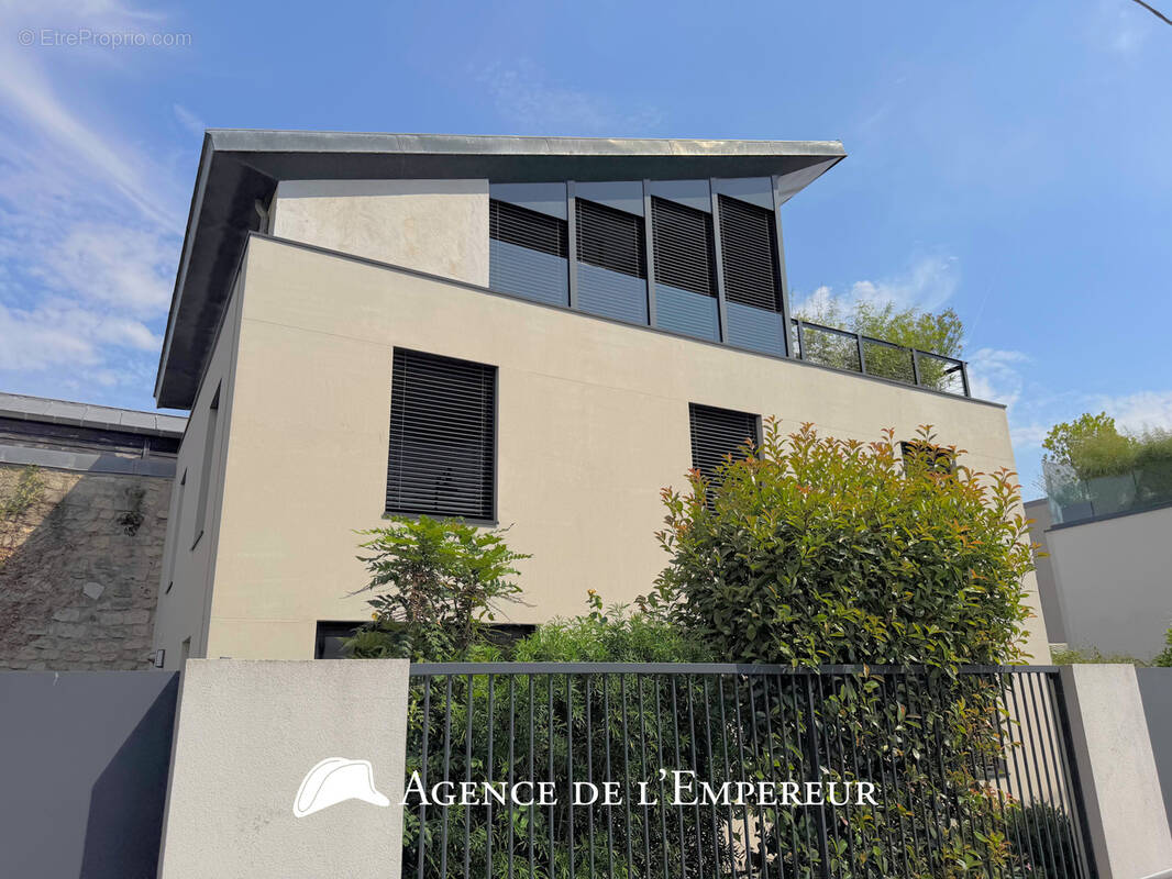Maison à RUEIL-MALMAISON
