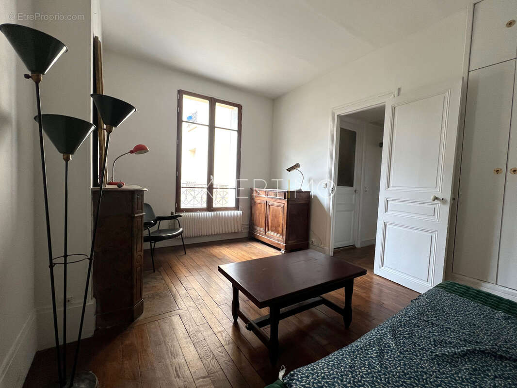 Appartement à ASNIERES-SUR-SEINE