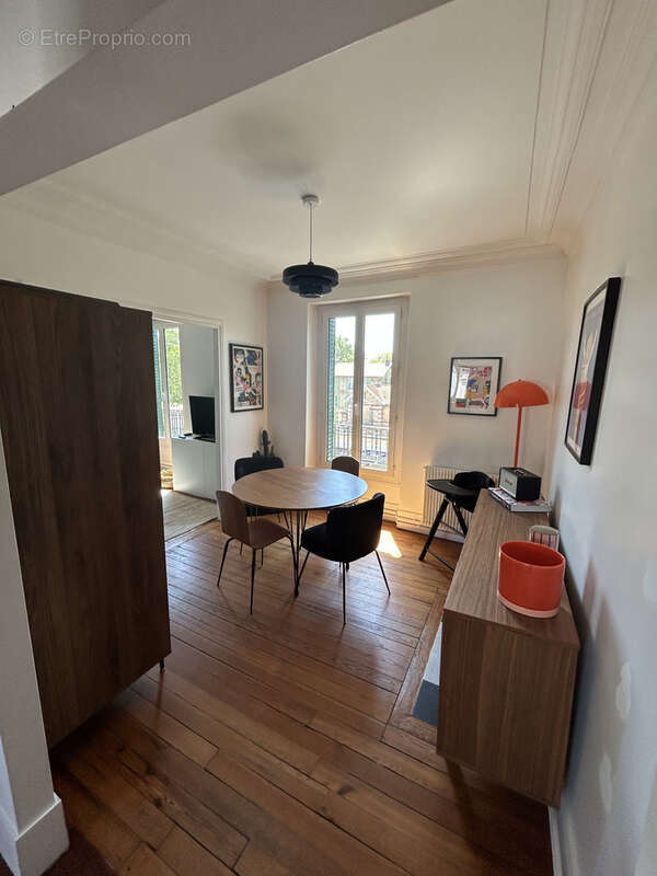 Le vésinet centre   appartement de charme 3 pièces   57 m2   lumineux   à deux pas du rer - photo 2