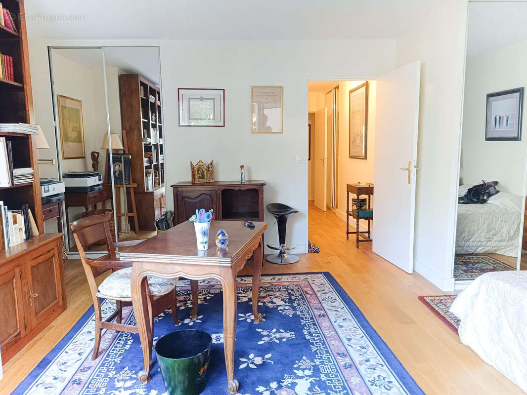 Appartement à LE CHESNAY