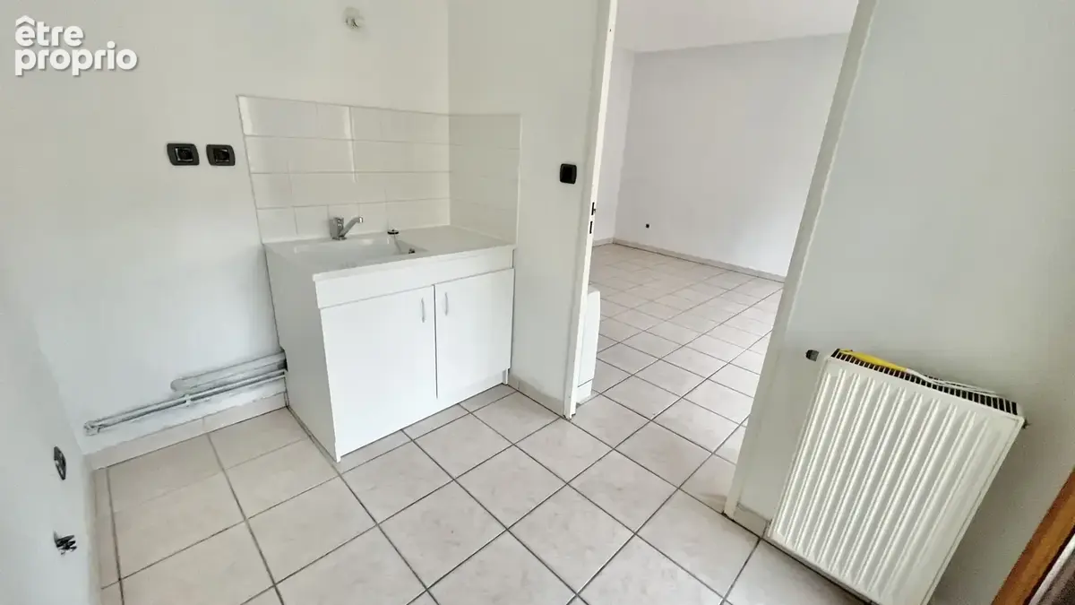 T1 bis de 31 m2 / Balcon   DPE D / Garage possible - photo 3
