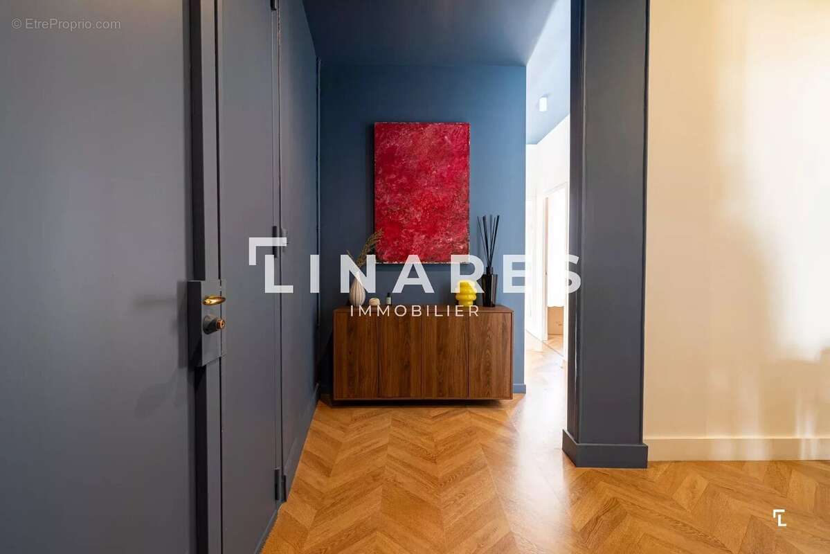 Appartement à MARSEILLE-6E