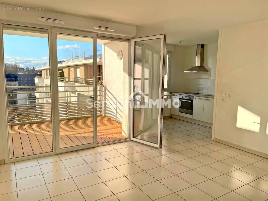 Appartement à SEYNOD