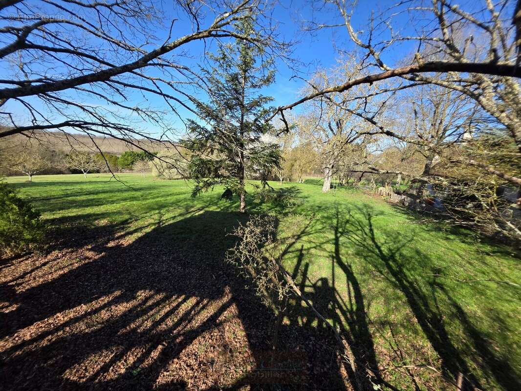 Maison à CONFLANS-SUR-LOING