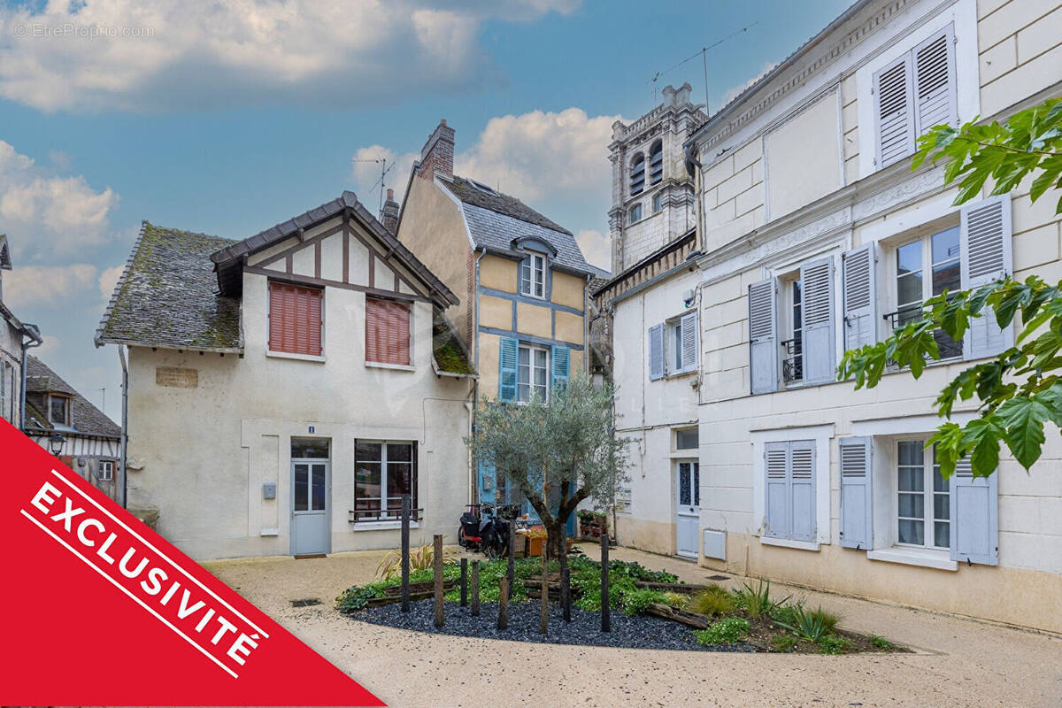 Maison à JOIGNY
