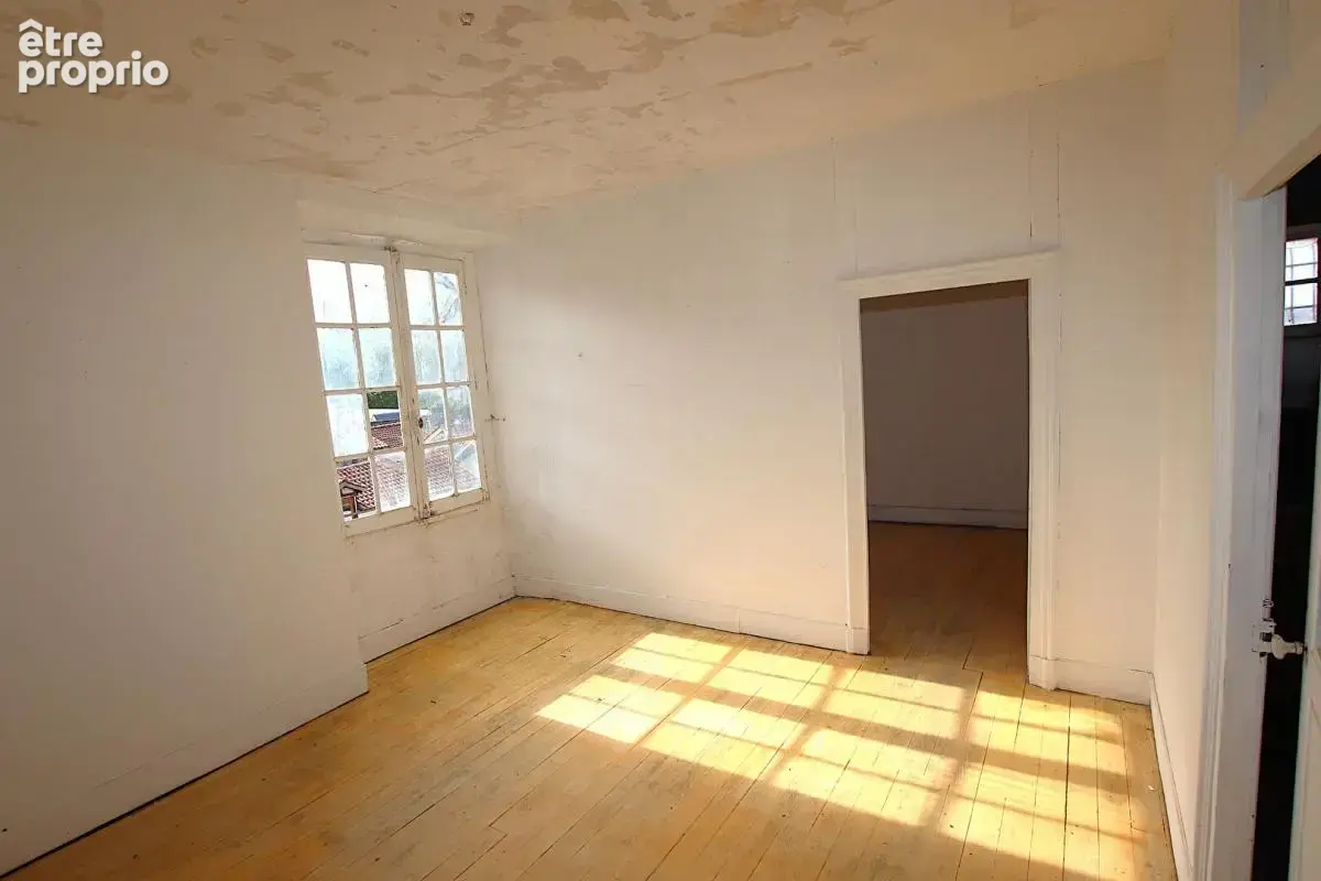 Immeuble renaissance de caractère à fort potentiel - photo 14