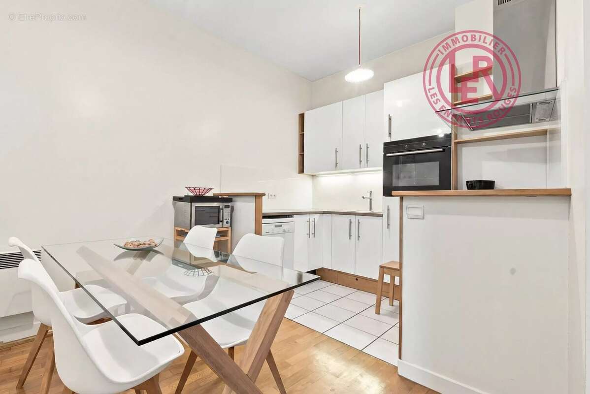 Appartement à PARIS-6E