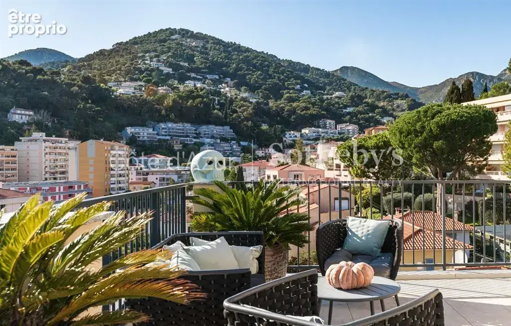 Menton penthouse dernier étage avec rooftop, piscine et vue mer panoramique - photo 14