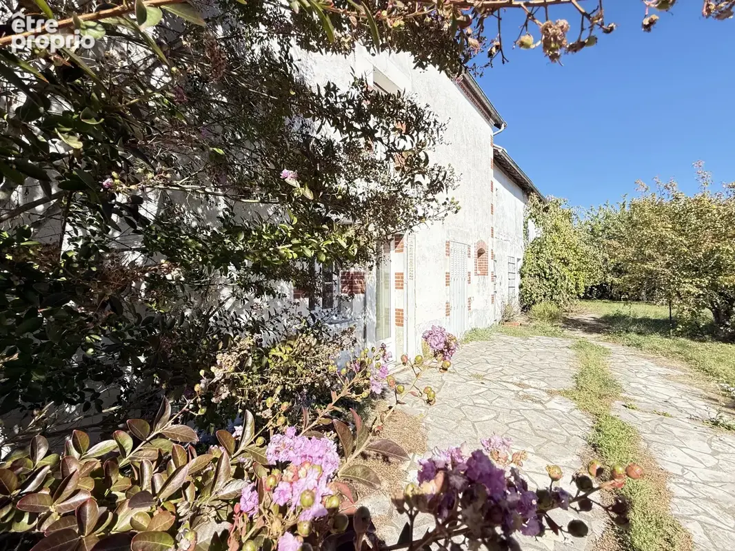 THAUVENAY   AUX PORTES DE SANCERRE 155 m2 habitables • Maison à terminer • Grandes dépendances • Terrain clos - photo 2