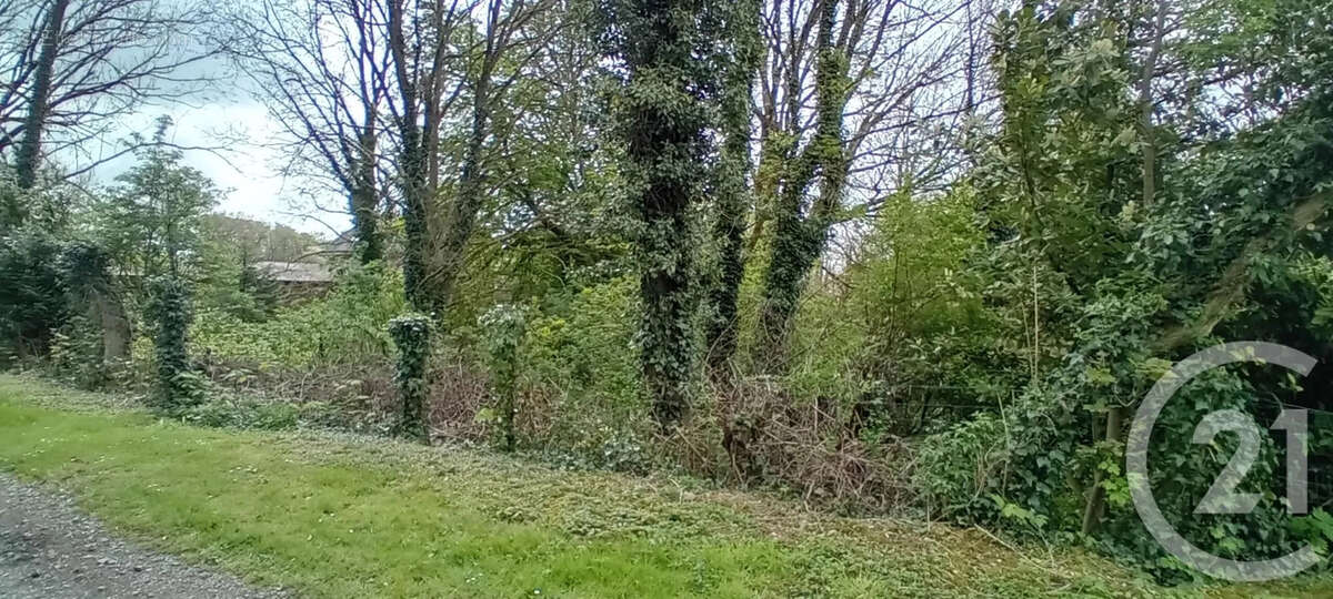 Terrain à PERONNE