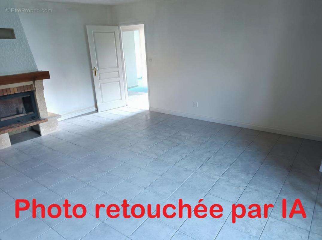 Maison à RUELLE-SUR-TOUVRE