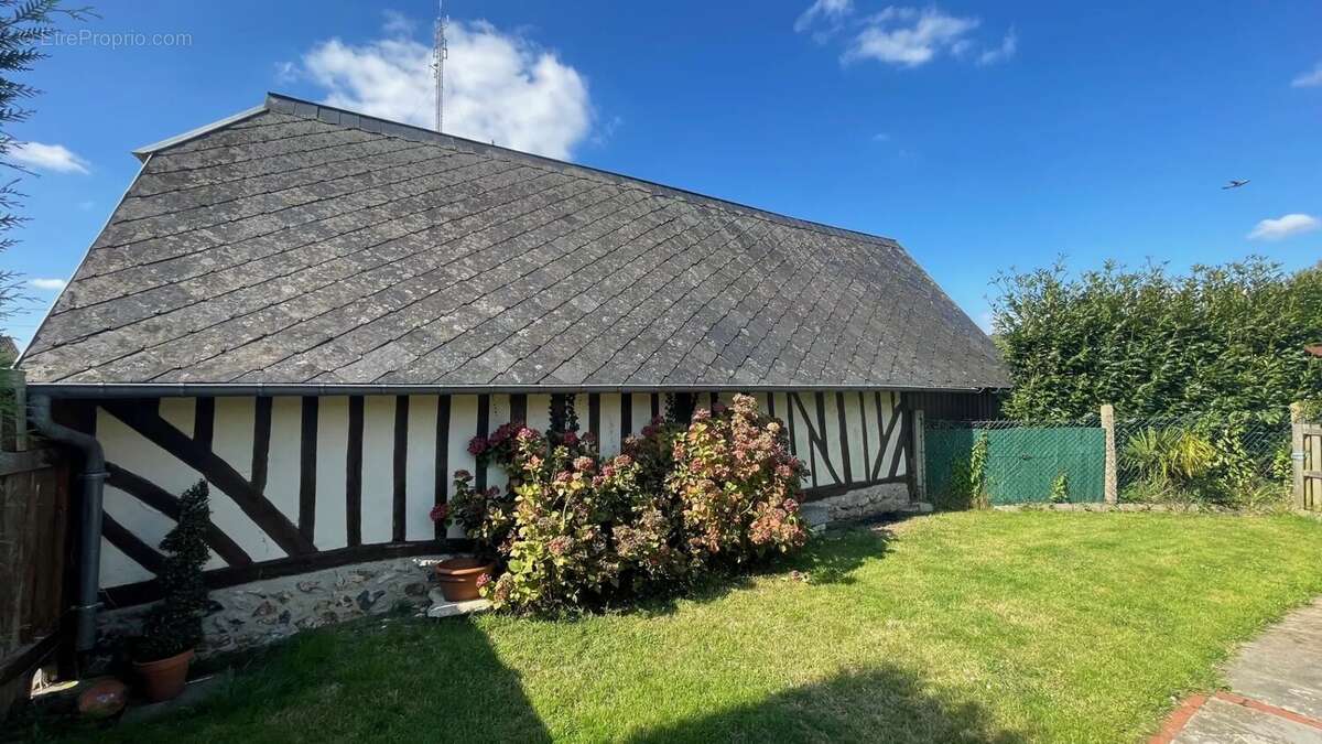 Maison à SAINT-GATIEN-DES-BOIS