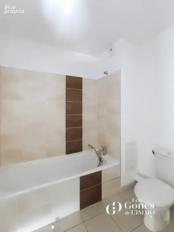 Craponne Appartement T2 avec balcon et  place de parking - photo 6